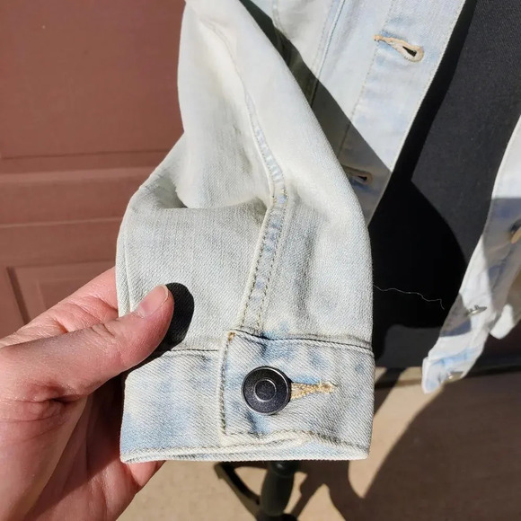 Time and Tru Women's Stretch Denim Jacket Size Small 4-6 - Picture 7 of 15